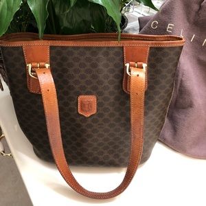 AUTHENTIC CELINE BUCKET BAG